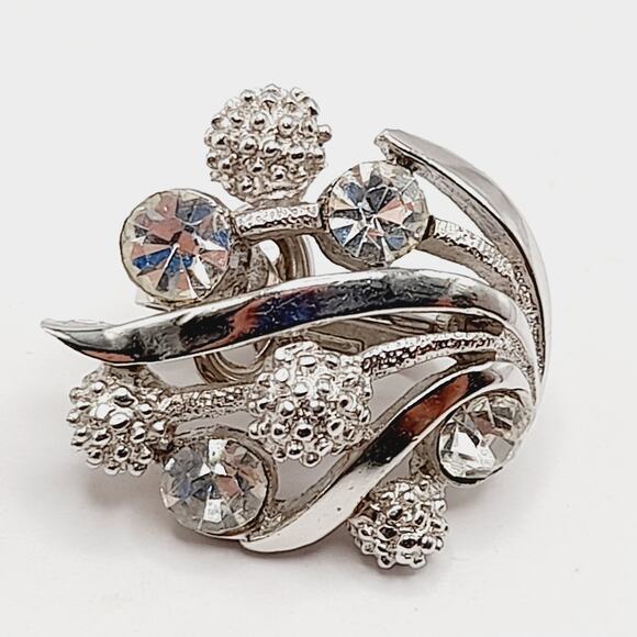 Vintage Crown Trifari Rhinestone Clip Earrings,Rhodium Plate Mid Century Jewelry - Picture 4 of 14